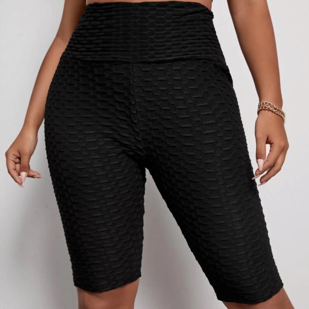 Honeycomb textured biker shorts